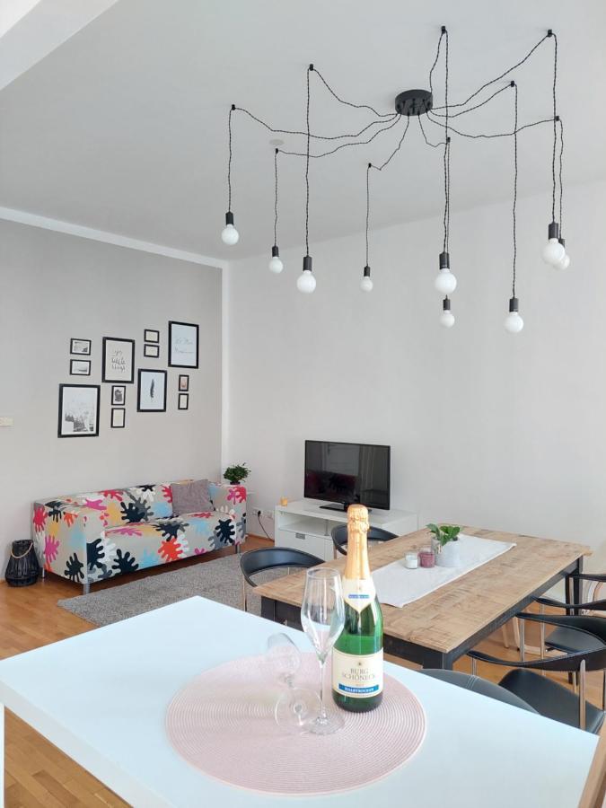 Vienna Charm Apartment Eksteriør billede